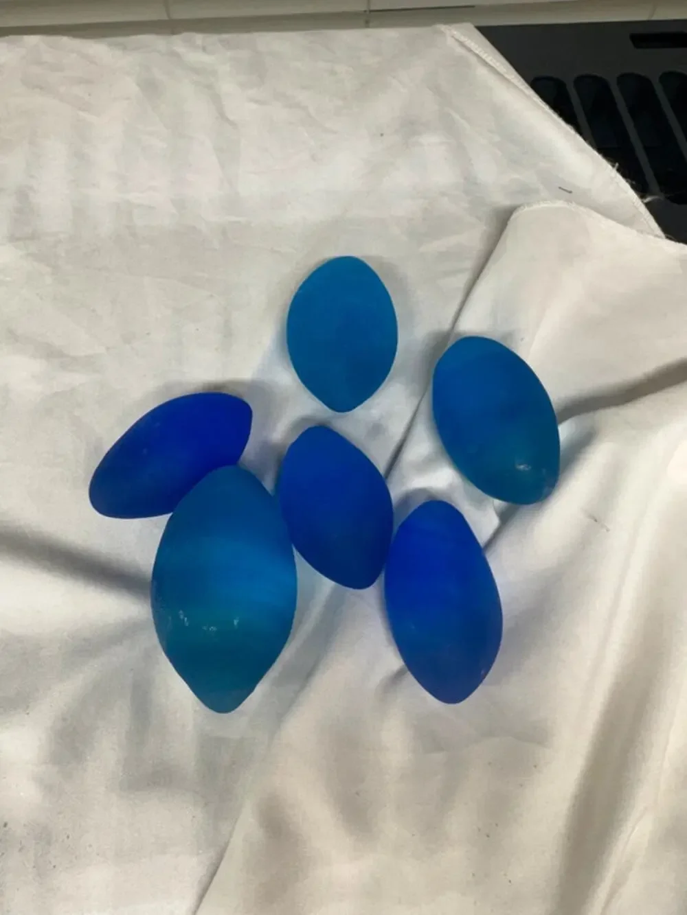 VTG Ikea frosted glass set of six eggs